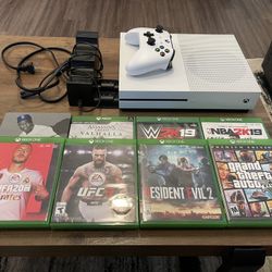 Xbox One S - 1 TB (Games included Free)