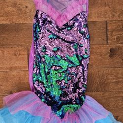 Like New Size 7-8 Year's Girl Dress 
