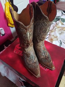 Girl cowboy boots