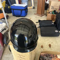 Harley Davidson Helmet  Size Small 