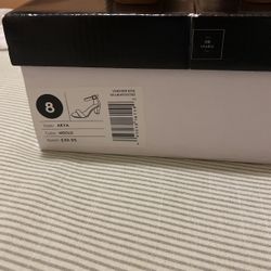DB STUDIO Heels By David’s Bridal
