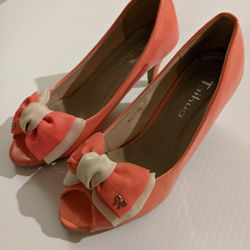 Women's Peach Chiffon 3" Heels Size 6.5