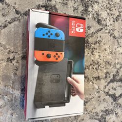 Nintendo Switch 