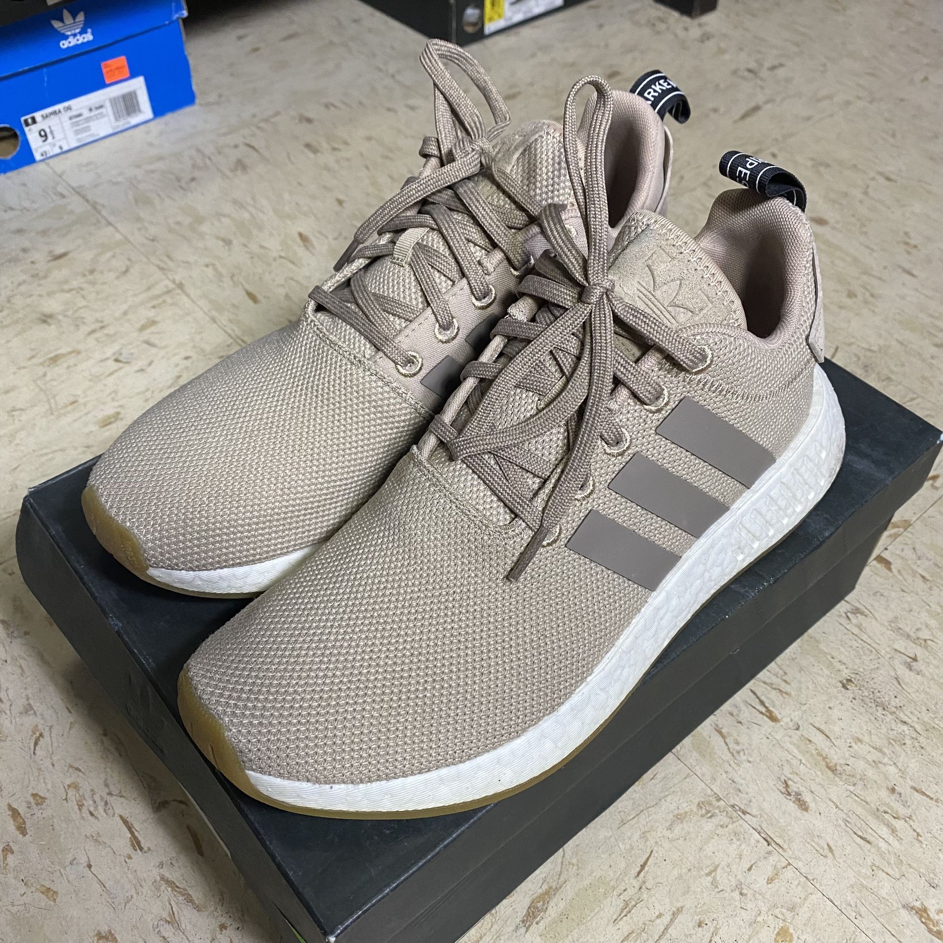 Adidas Originals NMD R2 Men's Shoes Trace Khaki/Brown/Core Black