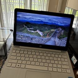 10’ Inch HP Laptop