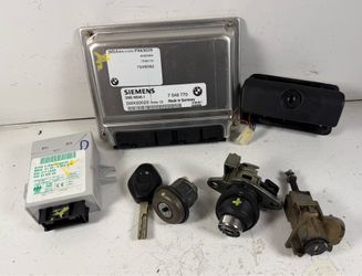 2003-05 BMW E46 325 Engine Computer DME ECU