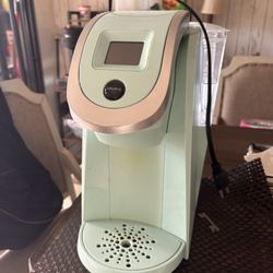 Excellent Condition Keurig Pod Coffee Machine