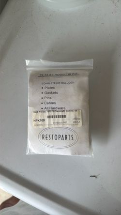 Restoparts 70-72 Chevelle SS Hood Pin Kit