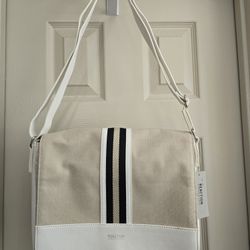 Authentic Kenneth Cole Reaction Messenger Bag Beige Canvas