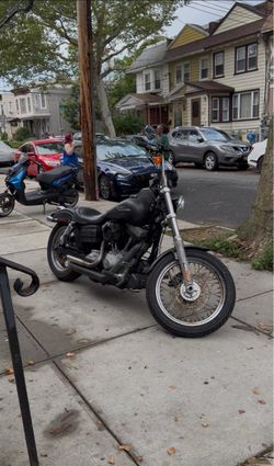 Harley-Davidson Dyna Motorcycle