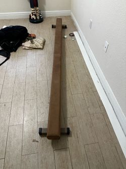 Gymnastics balance beam