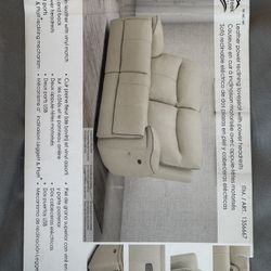 Gilman Creek Leather Power Recliner With Power Headrests