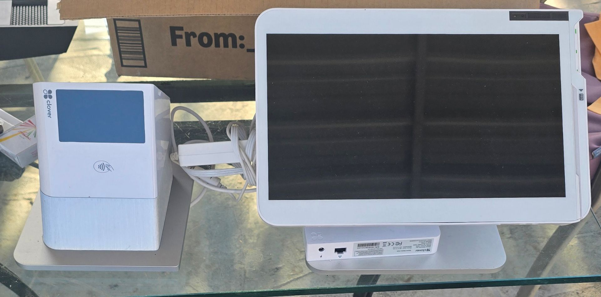 Clover Station C500 Point of Sale System w/ Printer P550, Hub H500
