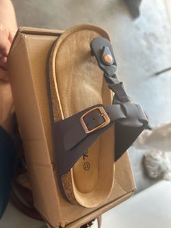 Torotto sandals brand new