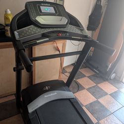 Nordictrack Treadmill / CAMINADORA