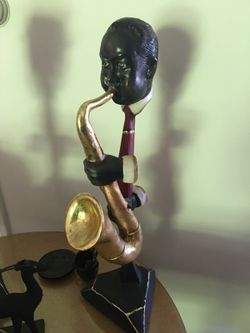 JAZZ masters statue