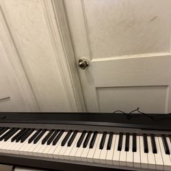 Digital Piano 