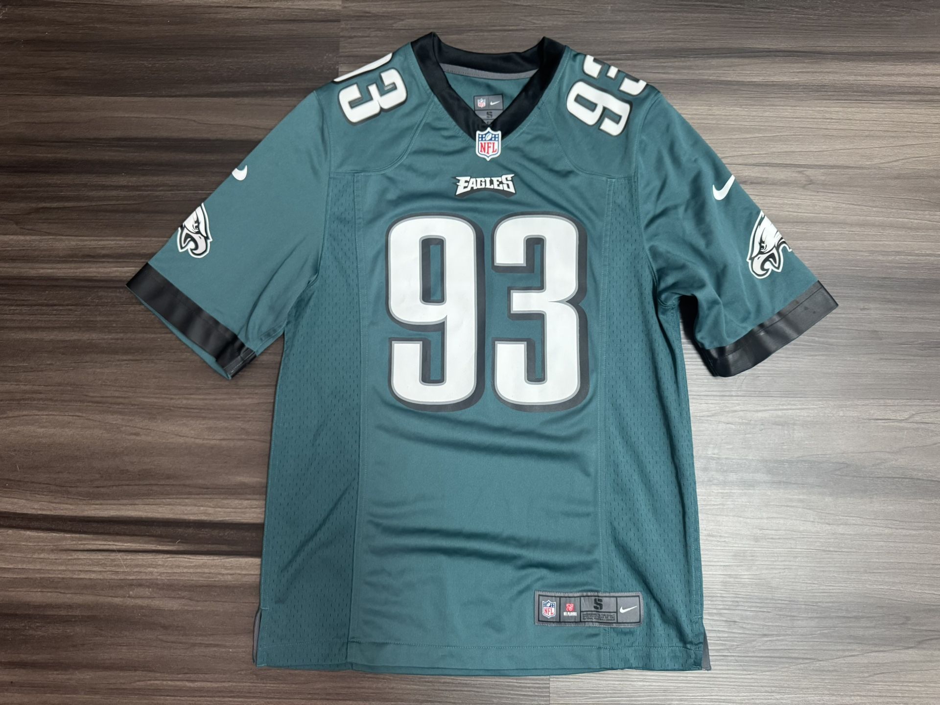 Nike Philadelphia Eagles Jason Babin #93 NFL Football Home Jersey Men’s Small   100% authentic. 