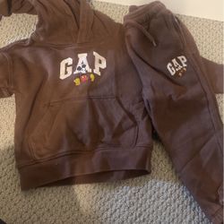 Gap Toddler Boy Mickey Mouse Hoodie And Sweatpants 2Y
