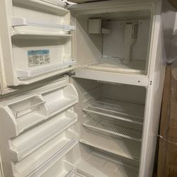 Good condition Wirpool  Refrigerator 