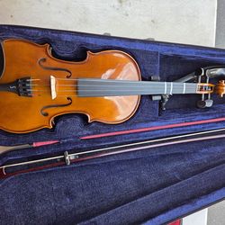 Stentor Violin