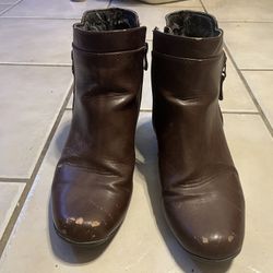 Brown Boots 