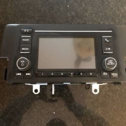 radio honda civic hatchback 2018