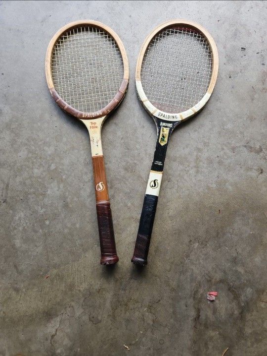 Antique Tennis Racquets 