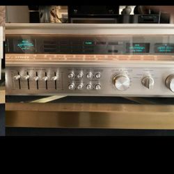 STUDIO- STANDARD FISHER CLASSIC  RS-2010