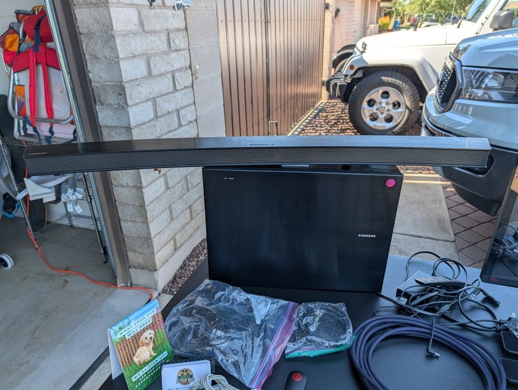 Samsung Sound Bar With Subwoofer For Curve Tv