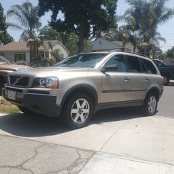 2004 Volvo XC90 All-wheel Drive Low Miles Clean Title Tags Up To Date $2450