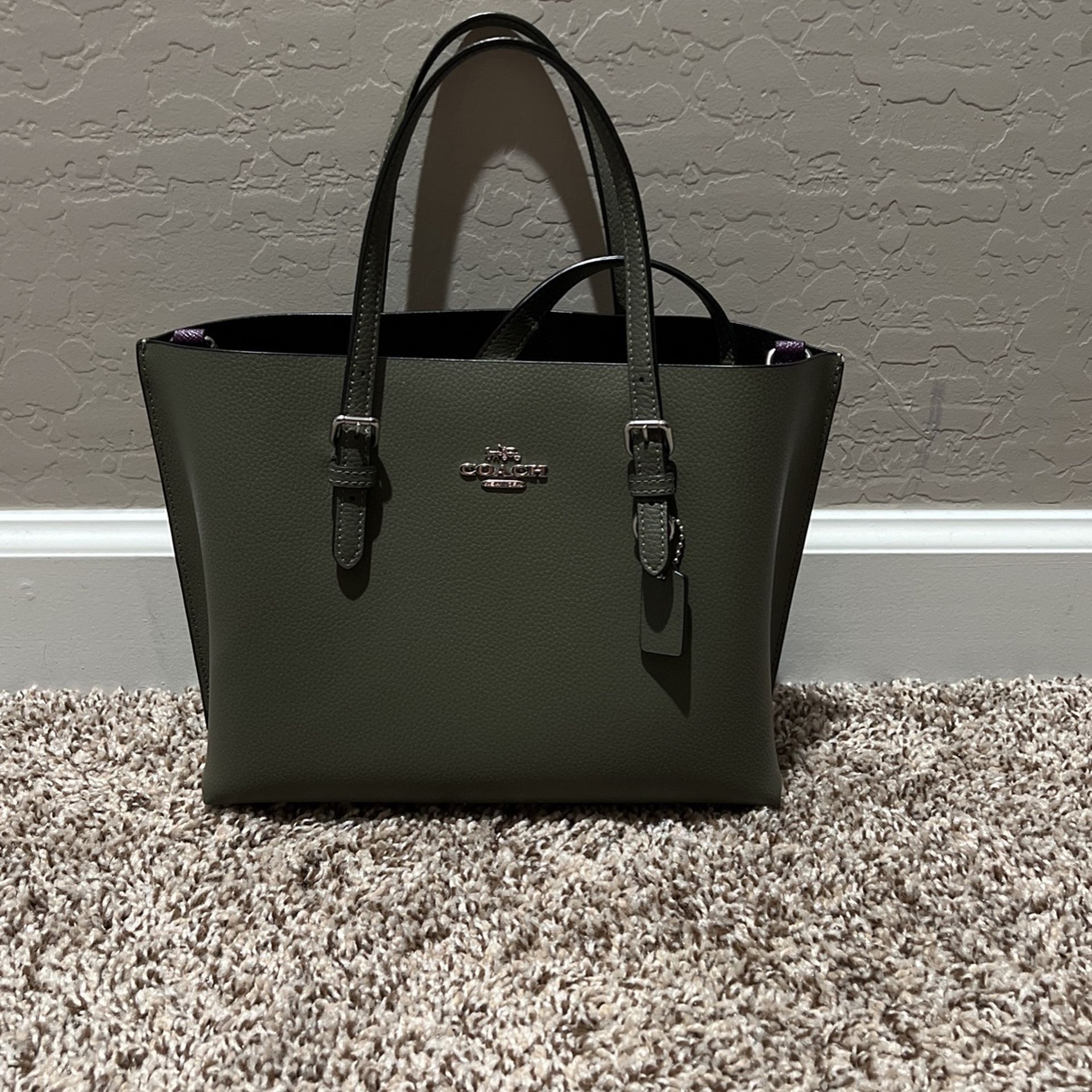 Coach olive hotsell green purse
