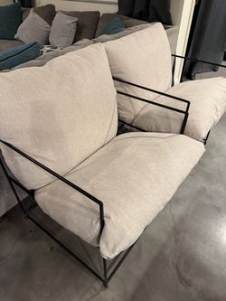 Accent Chairs