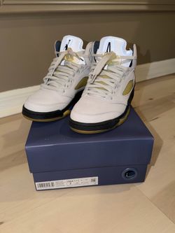 Jordan 5 Retro x A Ma Maniére 'Dawn'