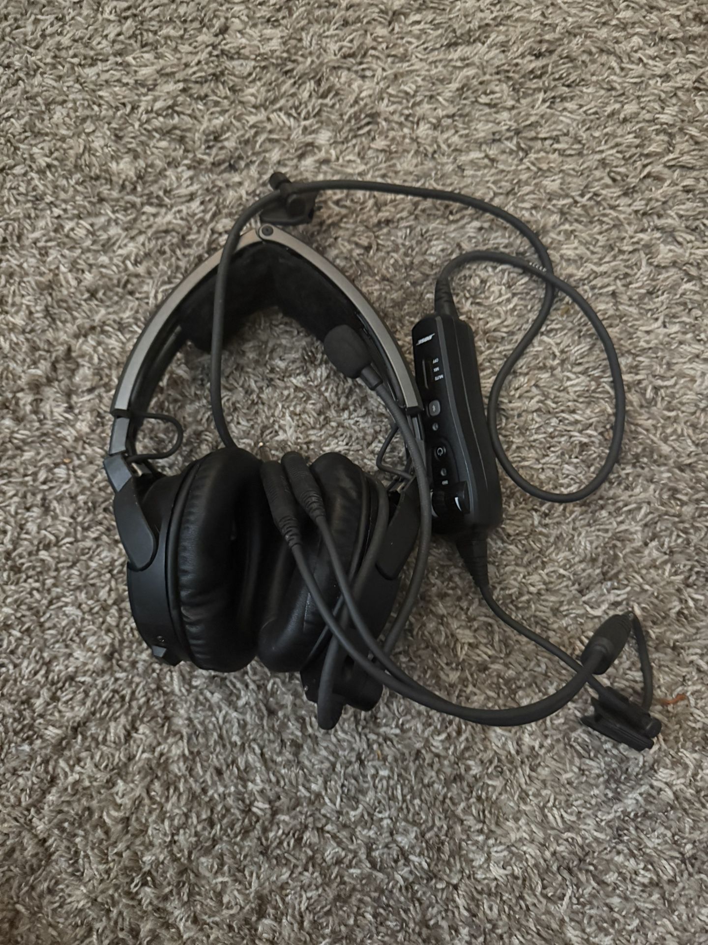 Bose A20 Aviation Headset 