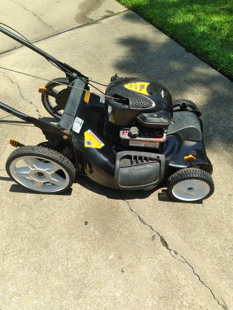 Poulan Pro 6.0 hp Self Propelled Lawn Mower