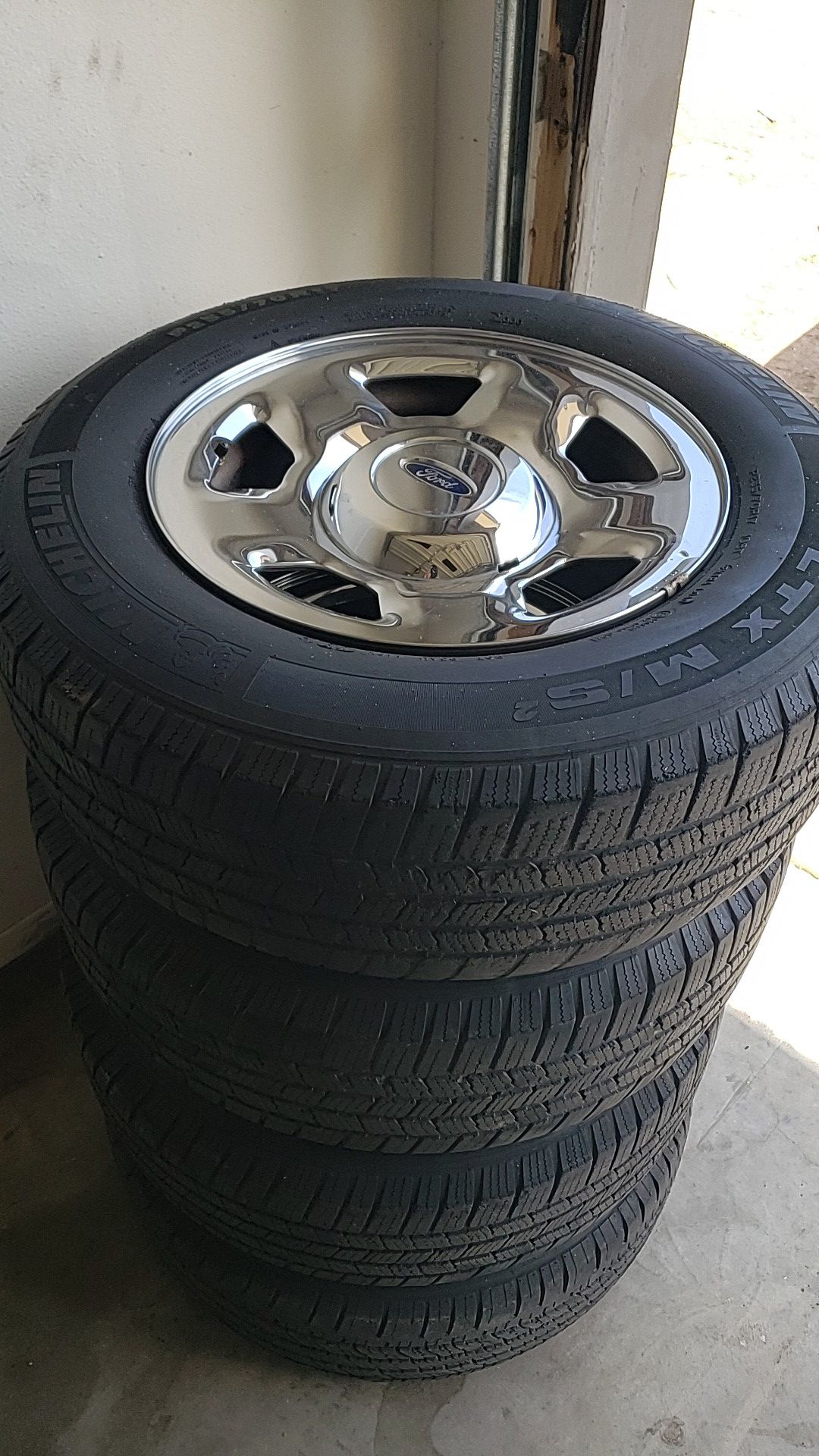 Set of rims 2007 ford f150 17