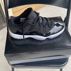 Jordan 11 
