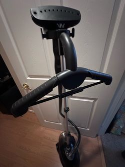 Clothing steamer