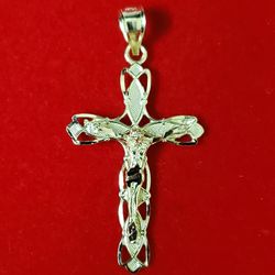 14kt Gold Cross Pendant