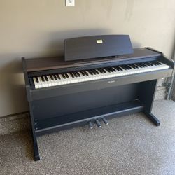 Yamaha Digital Piano