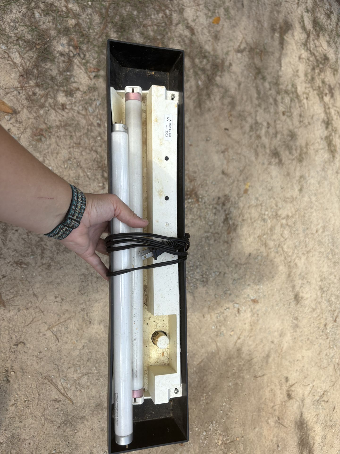 Aquarium Light With Extra Bulb