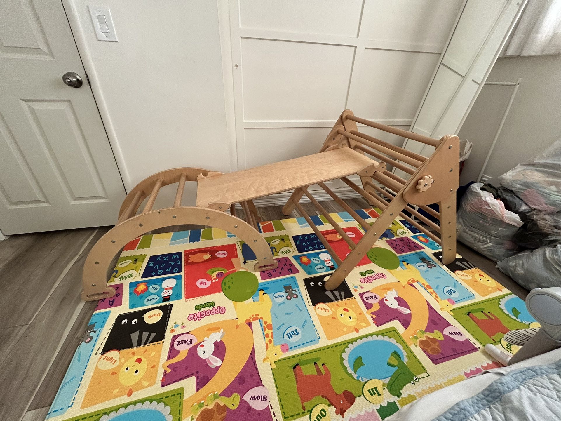 Pikler Style Climbing Triangle Gym