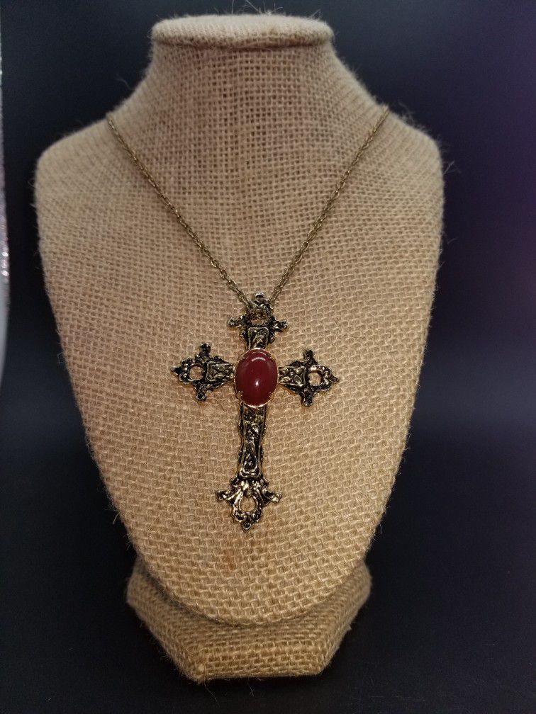 Cross Necklace pendant Wih Stone 