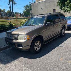 2002 Ford Explorer 