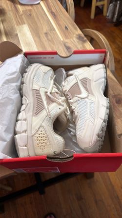 2C NIKE