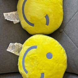 Plush Toy Or Pillows 