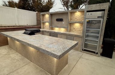 BBQ ISLAND WITH MEDIA WALL