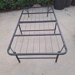 Bed Frame(Twin)
