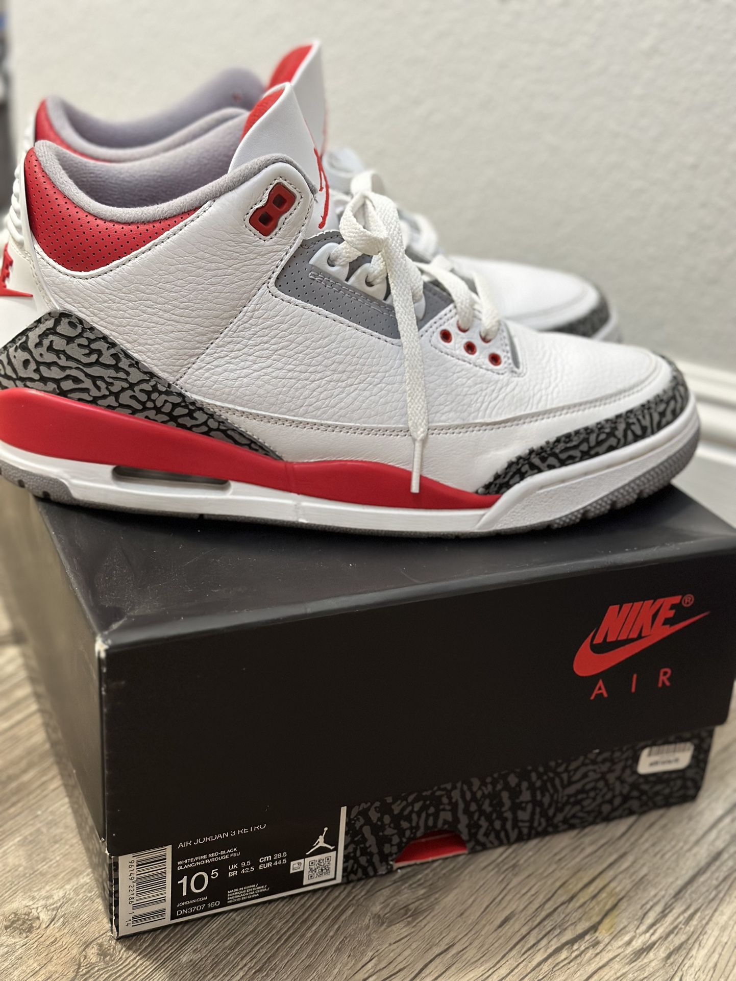 Jordan 3 OG Fire Red